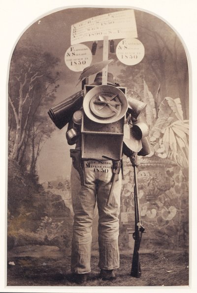 ["Forty-niner" Street Advertiser in Studio, San Francisco]. da Unidentified
