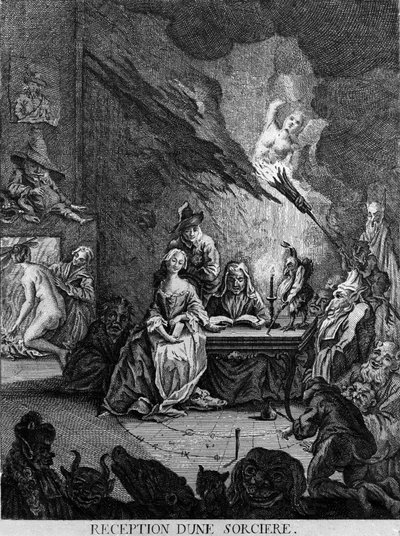 Una ragazza è ricevuta da una strega, circondata da creature mostruose (a una cerimonia di iniziazione?). Incisione del XVII secolo da Unknown artist