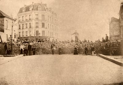 Barricata sulle alture di Menilamount, Parigi, marzo 1871 da Unknown artist