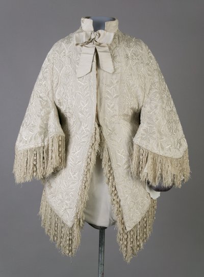 Cappotto di Bertha Palmer, c.1870 (vista frontale) da Unknown artist