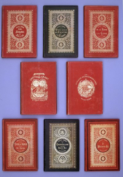 Diverse copertine dei libri di Jules Verne pubblicati nelle edizioni Hetzel. Collezione della biblioteca Verne. Parigi. da Unknown artist