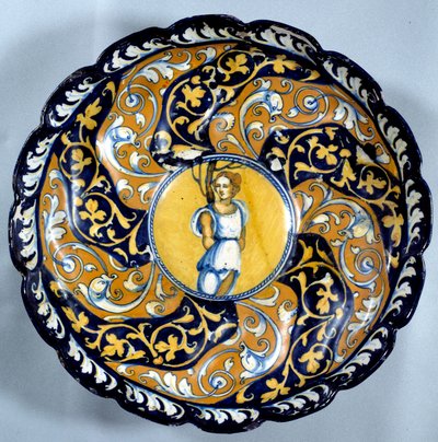 Coppa in maiolica decorata con un angioletto da Unknown artist