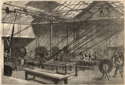 Telegrafia: fabbricazione del cavo transatlantico. Macchine che rivestono il cavo di gutta-percha nella fabbrica Glass, Elliot and Company su Wharf Road a Londra, Inghilterra. Incisione in "The Illustrated London News" del 14 marzo da Unknown artist