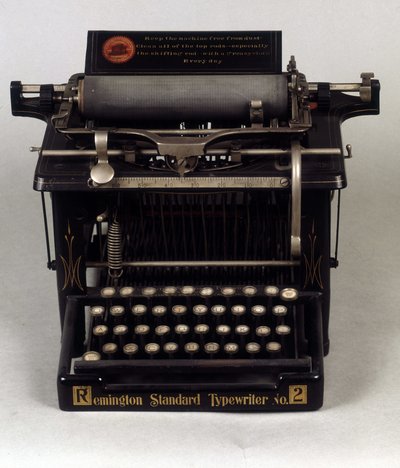 Macchina da scrivere, Modello Remington da Unknown artist
