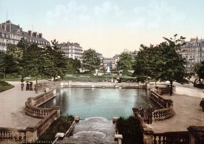Veduta di Digione: piazza e piazza Darcy. Fotochrome ca. 1890 da Unknown artist