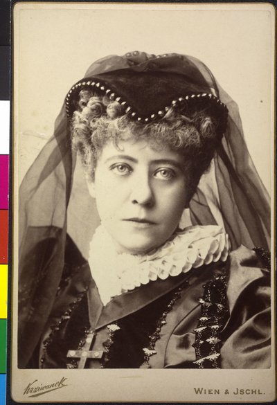 Adele Sandrock come "Maria Stuart" da Unknown artist