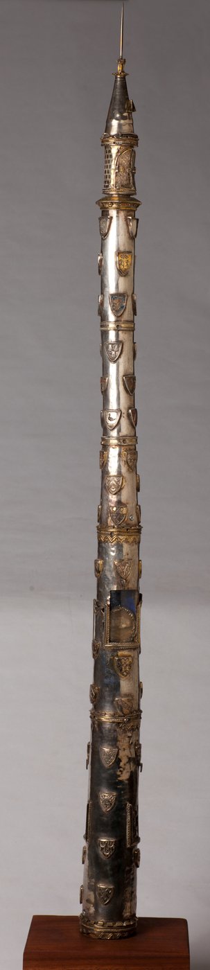 Candelabro (?), argenteria da Unknown artist