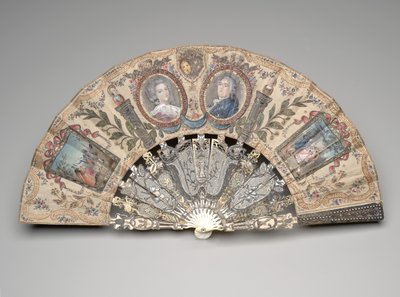 Ventaglio pieghevole con medaglioni di ritratto di Maria Antonietta e Luigi XVI, dopo il 1786 da Unknown artist
