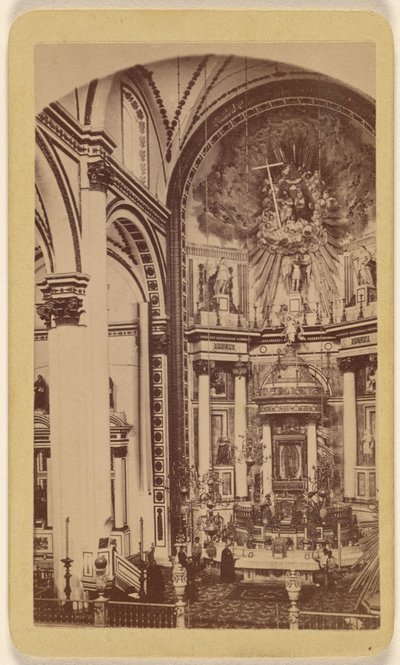[Interno di una chiesa non identificata] da Unknown artist