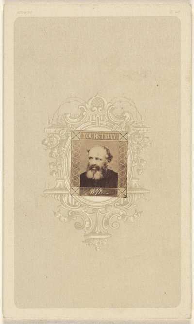 [Uomo calvo non identificato con barba folta e brizzolata] da Unknown artist