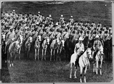 2º Reggimento di Cavalleria Leggera di Madras in parata da Unknown photographer