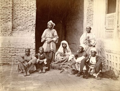 Una famiglia in Afghanistan, fine XIX secolo da Unknown photographer