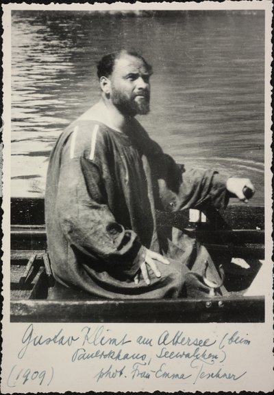 Gustav Klimt nella barca a remi da Unknown photographer