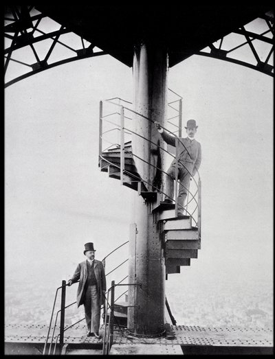 Gustave Eiffel e suo genero Adolphe Salles sulla scala della Torre Eiffel, Parigi da Unknown photographer