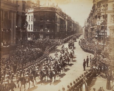 Cavalleria indiana in parata durante le celebrazioni del Giubileo di Diamante da Unknown photographer