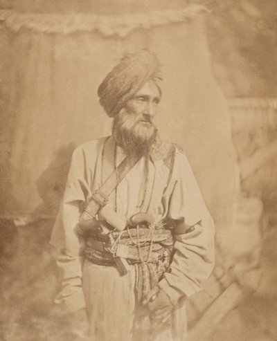 Ufficiale Pathan della Cavalleria Irregolare del Punjab, c.1860 da Unknown photographer