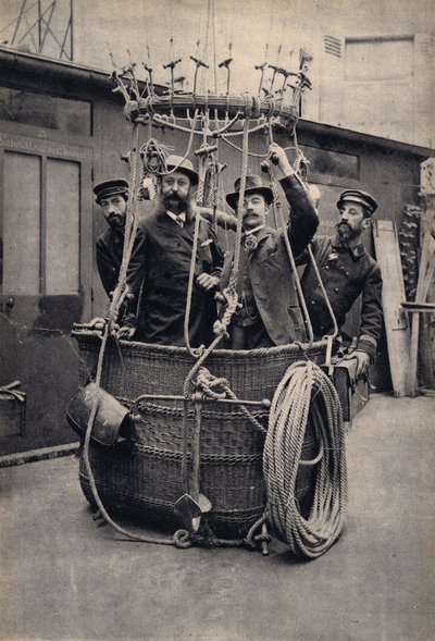 Messa in scena fotografica con una mongolfiera. Fotografia, fine XIX secolo, Parigi. Collezione Selva da Unknown photographer