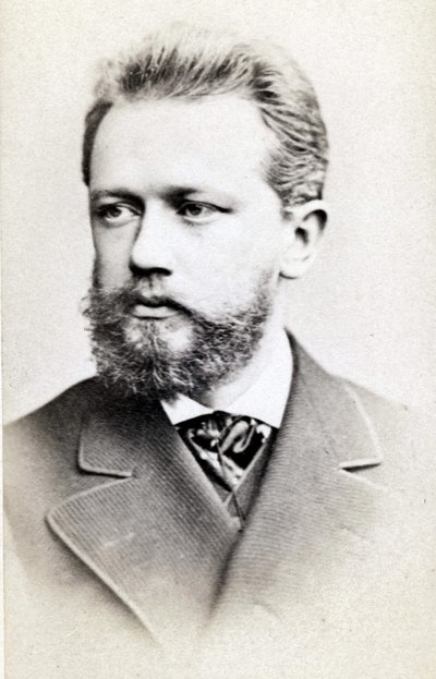 Ritratto di Piotr o Petr Ilyich Tchaikovsky (o Tchaikowsky) da Unknown photographer