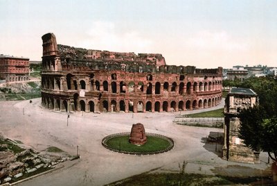 Roma. Vista del Colosseo. Fotochrome ca. 1900. da Unknown photographer