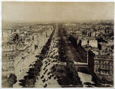 Vista degli Champs-Elysées dall