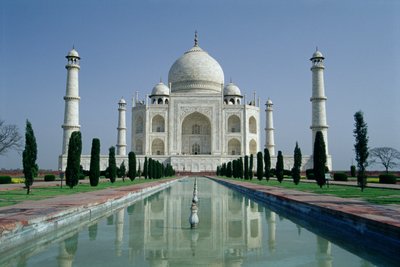 Veduta del Taj Mahal, costruito dall