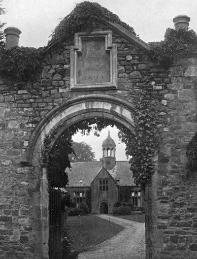 Scuola Blundells, Tiverton, Devon, 1924-1926 da Valentine and Sons Publishing Co