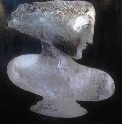 Elegante profilo argentato da Victor Tkachenko