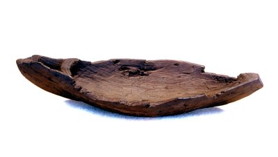 Giocattolo vichingo in legno a forma di nave (drakkar) trovato vicino a un sito vichingo in Groenlandia da Viking Viking