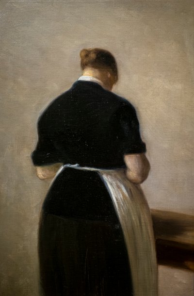 Studio di una donna in piedi, vista posteriore da Vilhelm Hammershoi