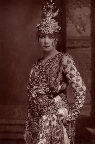 Henriette Rosine Bernard detta Sarah Bernhardt (1844-1923) da W. and D. (after) Downey