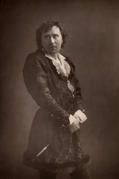 Herbert Beerbohm Tree (1853-1917) attore-manager inglese. Fondatore della Royal Academy of Dramatic Art (RADA) da W. and D. (after) Downey