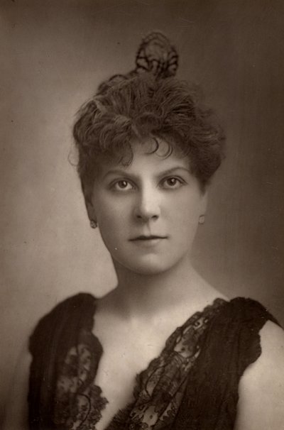 Jessie Millward (Mrs John Glendinning), attrice inglese, membro della compagnia teatrale di Henry Irving da W. and D. (after) Downey
