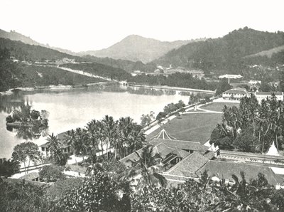 Vista da Lady Hortons Walk, Kandy, Ceylon da W and S Ltd