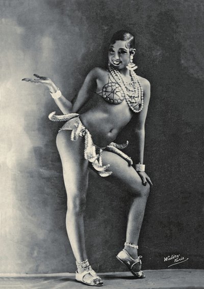 Josephine Baker con il suo famoso costume di banane c.1927 da Walery
