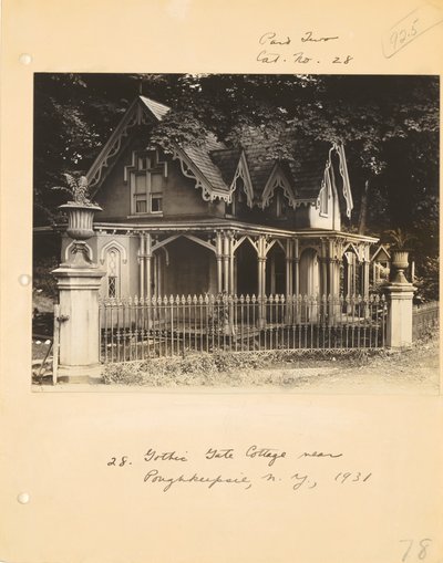 [Cottage gotico vicino a Poughkeepsie, New York]. da Walker Evans