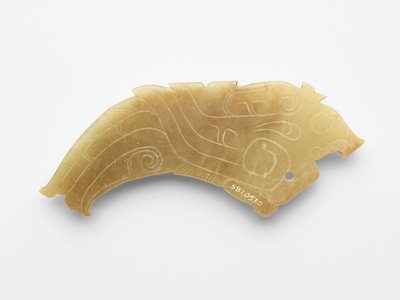 Pendente a forma di uccello, uno di una coppia da Western Zhou Dynasty Chinese School