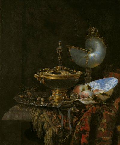 Magnifica natura morta con coppa Holbein, Nautilus e coppa di vetro e fruttiera da Willem Kalf