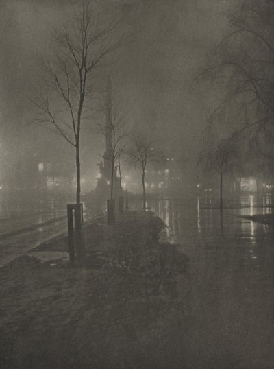 Notte bagnata, Columbus Circle, New York, 1925 circa (foto) da William A. Fraser