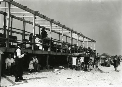 Scena di spiaggia, Coney Island, c.1910-21 da William Davis Hassler
