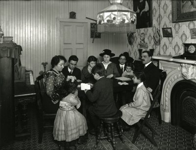 Comitato evangelico, studio biblico a casa della signora Vitello, 359 E. 49th Street, insegnato da Miss Jones. 30 marzo 1916 da William Davis Hassler