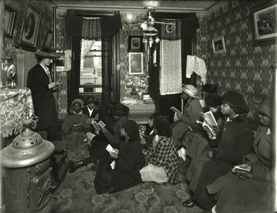 Comitato Evangelistico, Mrs. Williams, 136 W. 99th Street, Miss Broad insegna, 1916 da William Davis Hassler