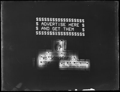 Insegna luminosa per pubblicità e insegna illuminata per Selznick Enterprises, New York City, gennaio 1917 da William Davis Hassler