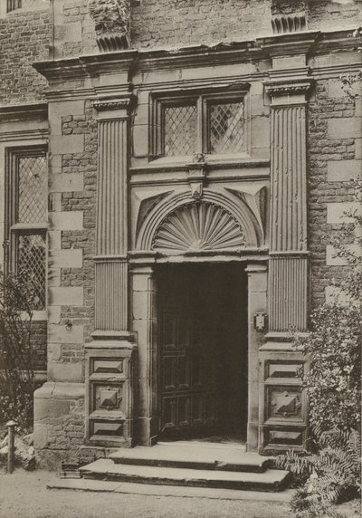 Porta, Aston Hall, Warwickshire (foto in bianco e nero) da William Galsworthy Davie