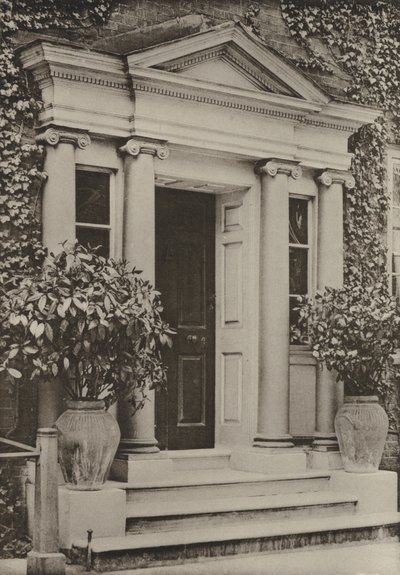 Porta, East Pallant, Chichester da William Galsworthy Davie