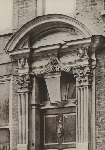 Porta, Great St Helens, Londra (foto in bianco e nero) da William Galsworthy Davie