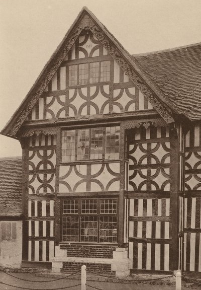 "La Casa di Mezzo," Mayfield, Sussex, datata 1575 da William Galsworthy Davie