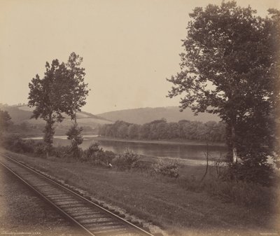 Vista orientale della Pietra Erecta da William H. Rau