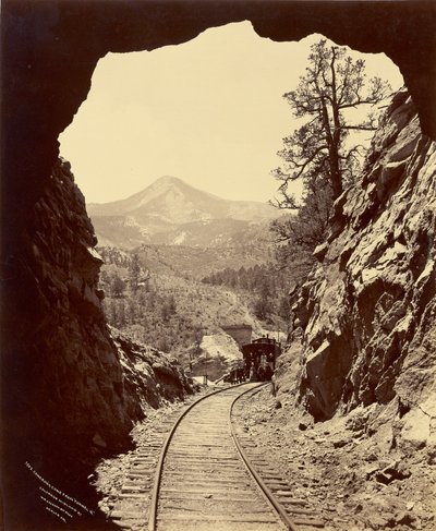 Cono di Cameron dal "Tunnel 4", Colorado Midland Railway da William Henry Jackson