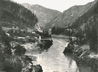 Le Montagne Rocciose: il Canyon Frazer e il ponte della strada Cariboo, vicino a Spuzzum, Canada, 1895 da William Notman and Son