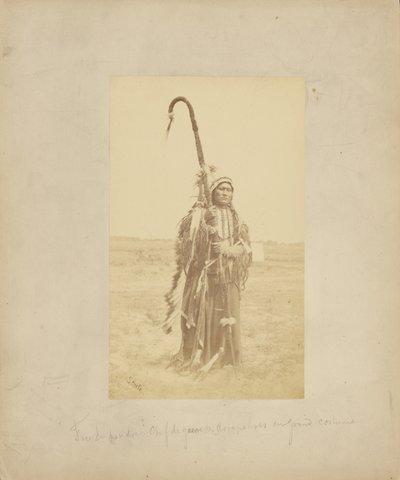 Powder Face, capo guerriero degli Arapaho, [in abito da guerra]. da William Stinson Soule